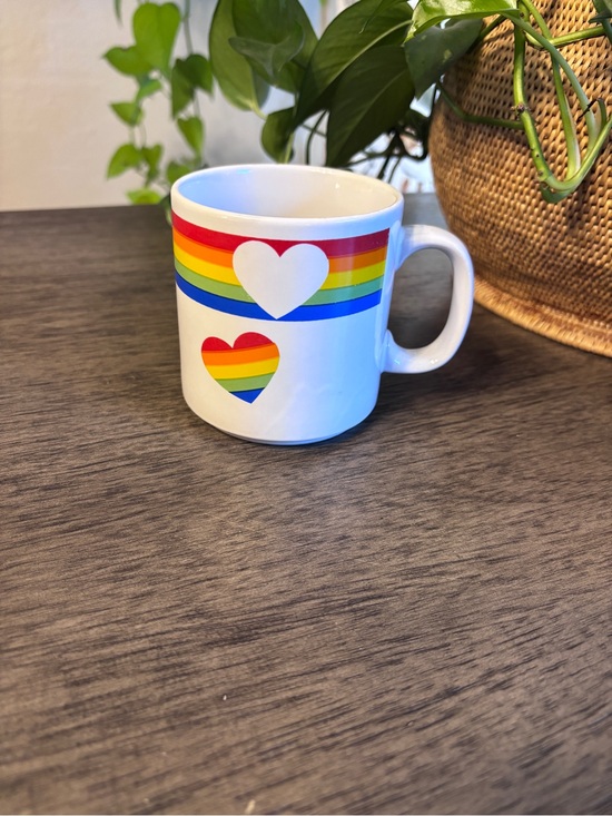 Other - Vintage 1980s Russ Berrie Rainbow Heart Mug